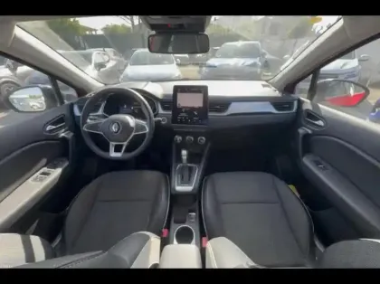Photo 8 Renault Captur  1.6 E-Tech hybride 145ch Techno