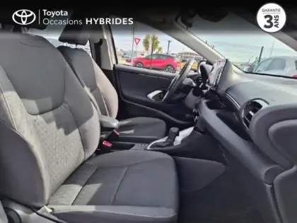 Photo 5 Toyota Yaris  116h Dynamic 5p MY22