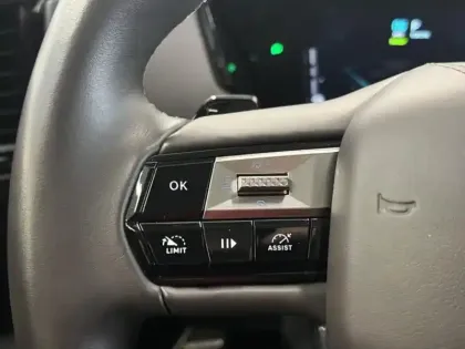 Photo 12 DS DS 4  E-TENSE 225ch La Première