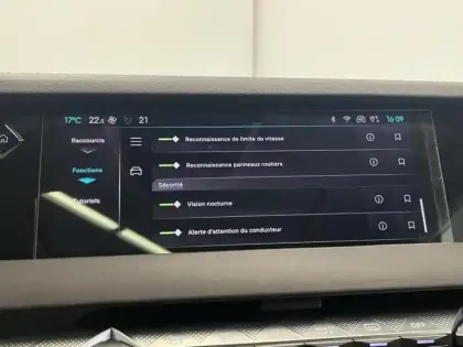Photo 13 DS DS 4  E-TENSE 225ch La Première