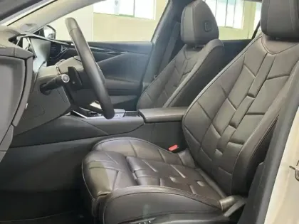 Photo 7 DS DS 4  E-TENSE 225ch La Première