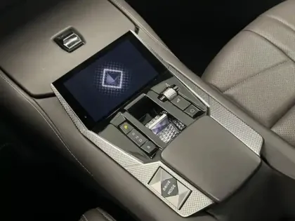 Photo 10 DS DS 4  E-TENSE 225ch La Première