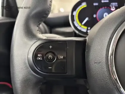 Photo 11 Mini Mini  Cooper SE 184ch Classic BVA 5CV