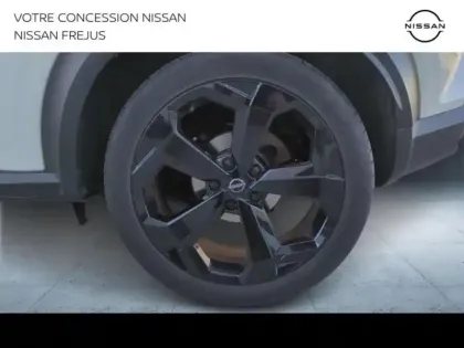 Photo 6 Nissan Juke  1.6 Hybrid 143ch Première Edition 2023