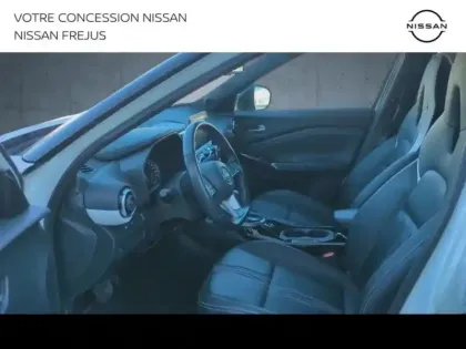 Photo 8 Nissan Juke  1.6 Hybrid 143ch Première Edition 2023