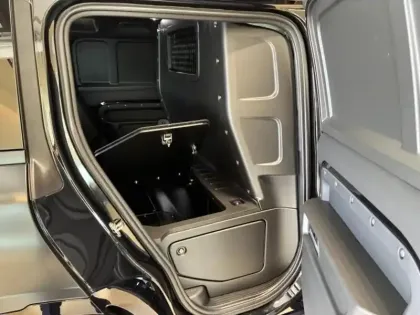 Photo 12 Land rover Defender  110 3.0 D250 Hard Top X-Dynamic SE