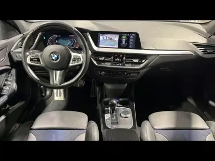 Photo 8 BMW Serie 1 Série 1 116dA 116ch M Sport DKG7