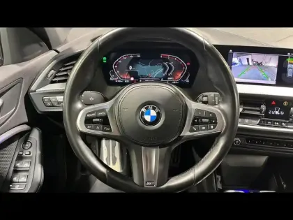 Photo 9 BMW Serie 1 Série 1 116dA 116ch M Sport DKG7