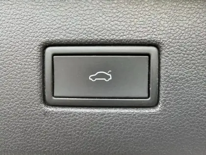 Photo 6 Volkswagen Tiguan  1.5 TSI 150ch Elegance DSG7