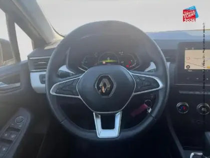 Photo 11 Renault Clio  1.6 E-Tech hybride 145ch Evolution