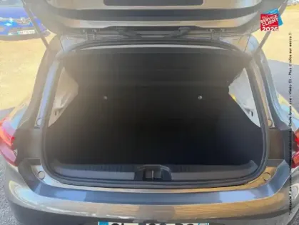 Photo 13 Renault Clio  1.6 E-Tech hybride 145ch Evolution