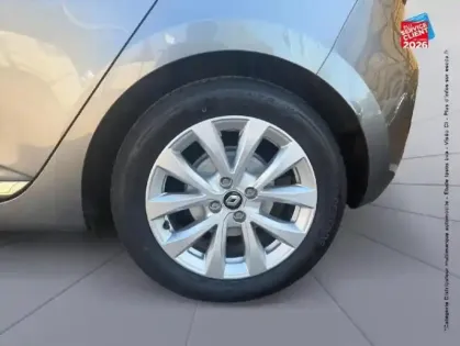 Photo 9 Renault Clio  1.6 E-Tech hybride 145ch Evolution