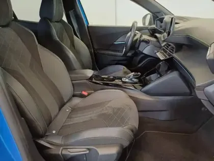 Photo 10 Peugeot 2008  1.2 PureTech 130ch S&S GT Pack EAT8