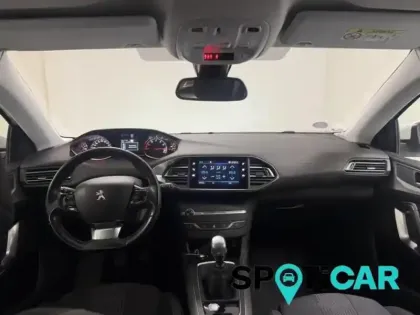 Photo 6 Peugeot 308  1.2 PureTech 110ch E6.c S&S Style