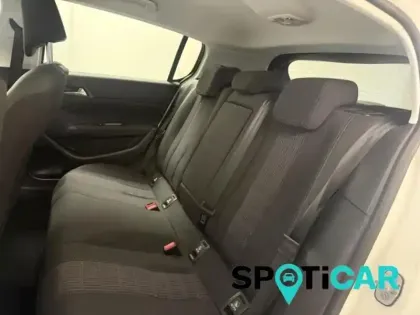 Photo 8 Peugeot 308  1.2 PureTech 110ch E6.c S&S Style