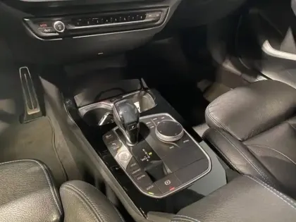 Photo 14 BMW Serie 1 Série 1 118iA 136ch M Sport DKG7