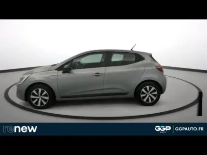 Photo 10 Renault Clio  1.6 E-Tech hybride 145ch Equilibre