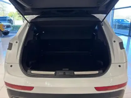 Photo 28 DS DS 7  Crossback PureTech 180ch Performance Line Automatique 10cv