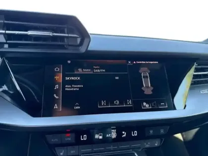 Photo 14 Audi A3  Sportback 35 TFSI 150ch Mild Hybrid S line S tronic 7