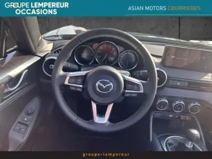 Photo 11 Mazda Mx-5  1.5 SKYACTIV-G 132ch Exclusive-Line Euro6e