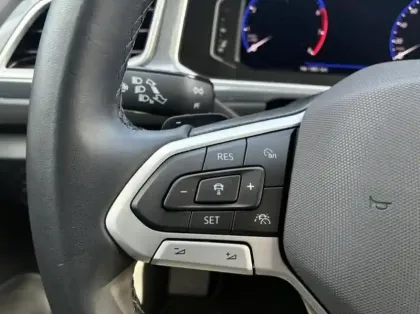 Photo 13 Volkswagen T-roc  1.5 TSI EVO 150ch Style DSG7