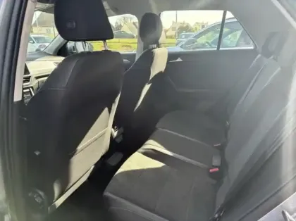 Photo 6 Volkswagen T-roc  1.5 TSI EVO 150ch Style DSG7