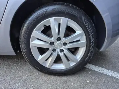 Photo 5 Peugeot 308  1.5 BlueHDi 130ch S&S Active Business EAT6