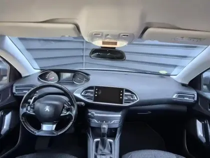 Photo 11 Peugeot 308  1.5 BlueHDi 130ch S&S Active Business EAT6