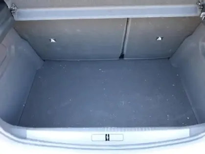 Photo 5 Peugeot 208  1.2 Hybrid 110ch Allure e-DCS6