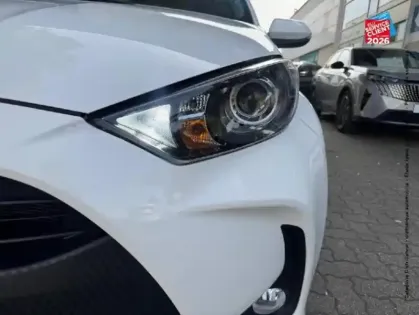 Photo 27 Toyota Yaris  116h Dynamic Business 5p + Programme Beyond Zero Academy MY22