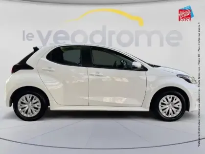 Photo 18 Toyota Yaris  116h Dynamic Business 5p + Programme Beyond Zero Academy MY22