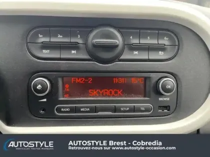 Photo 10 Renault Twingo  1.0 SCe 65ch Life - 21