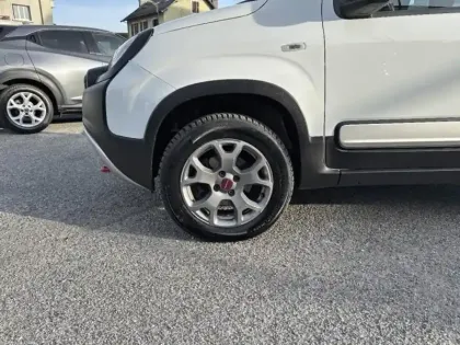 Photo 10 Fiat Panda  4x4 Cross 0.9 8v TwinAir 85ch S&S Cross Euro6D