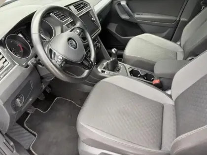 Photo 9 Volkswagen Tiguan  2.0 TDI 150ch Confortline Business Euro6d-T