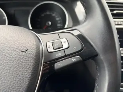 Photo 14 Volkswagen Tiguan  2.0 TDI 150ch Confortline Business Euro6d-T