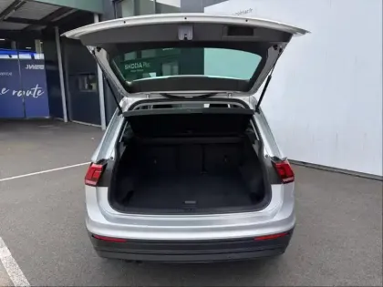 Photo 20 Volkswagen Tiguan  2.0 TDI 150ch Confortline Business Euro6d-T