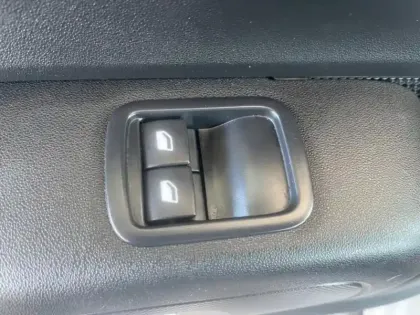 Photo 11 Citroën C3  1.2 PureTech 83ch S&S YOU!