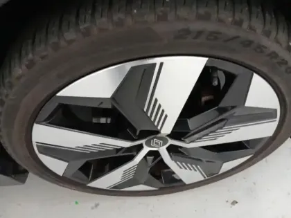 Photo 5 Renault Megane  E-Tech Electric EV60 220ch Techno super charge