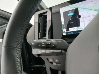 Photo 12 Renault Megane  E-Tech Electric EV60 220ch Techno super charge