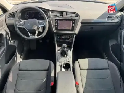 Photo 14 Volkswagen Tiguan  1.5 TSI 150ch Life Business