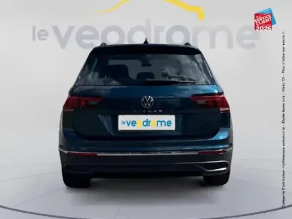 Photo 6 Volkswagen Tiguan  1.5 TSI 150ch Life Business