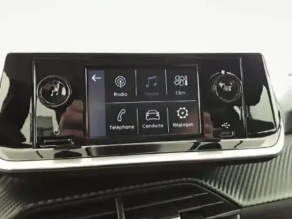 Photo 17 Peugeot 208  PureTech 75 S&S BVM5