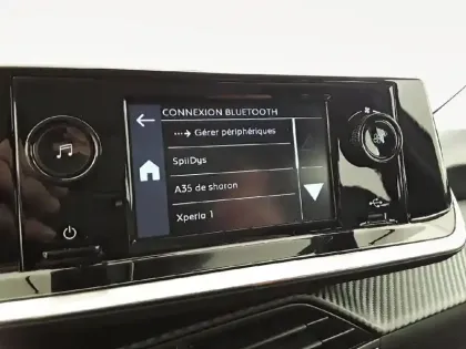 Photo 18 Peugeot 208  PureTech 75 S&S BVM5