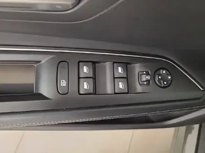 Photo 23 Peugeot 3008  BlueHDi 130ch S&S EAT8