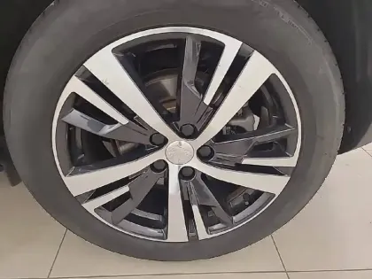 Photo 12 Peugeot 3008  BlueHDi 130ch S&S EAT8