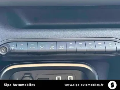 Photo 16 Jeep Avenger  1.2 Turbo T3 100 ch