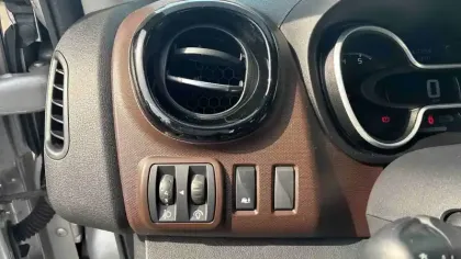 Photo 26 Fiat Talento  Panorama 1.2 CH1 2.0 Multijet 145 Euro 6d-Temp