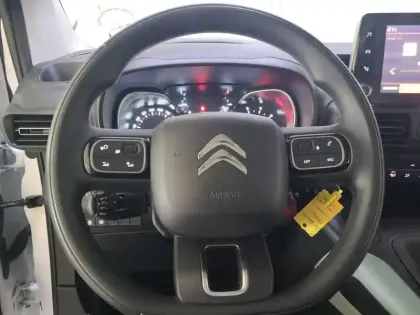 Photo 8 Citroën Berlingo  Taille M PureTech 110 S&S BVM6