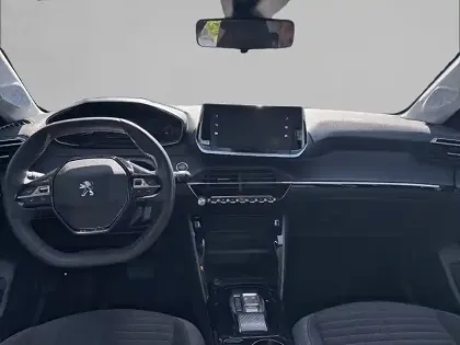 Photo 7 Peugeot 208  Electrique 50 kWh 136ch