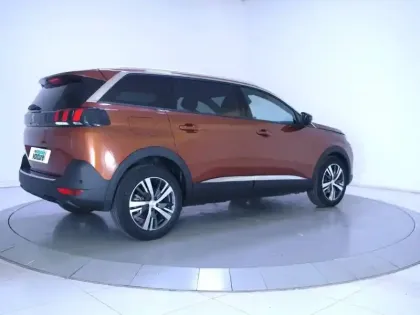 Photo 24 Peugeot 5008  PureTech 130ch S&S EAT8